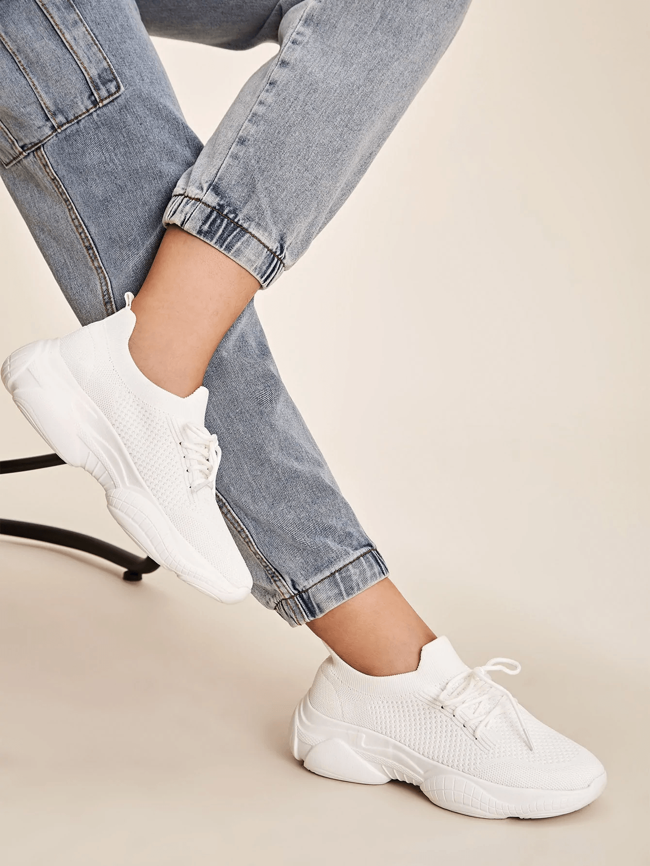 Cheap womens 2025 sneakers online