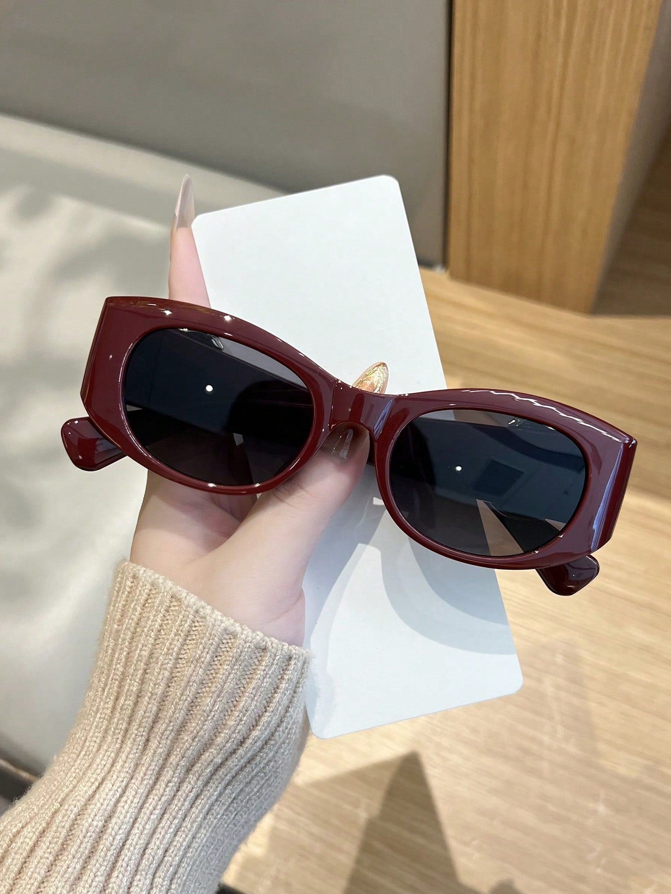 1pc Women's Casual Retro Red Fashion Fashion Glasses, FD - Negative Apparel