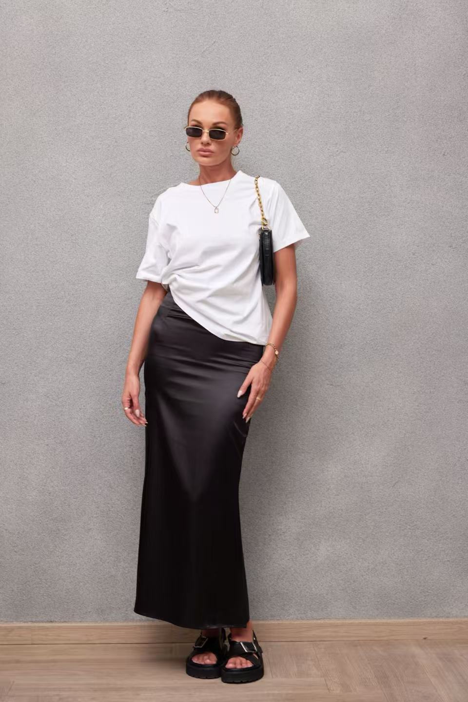 2025 Spring and Summer New Simulation Silk Skirt Fishtail Satin Hip Skirt - Negative Apparel