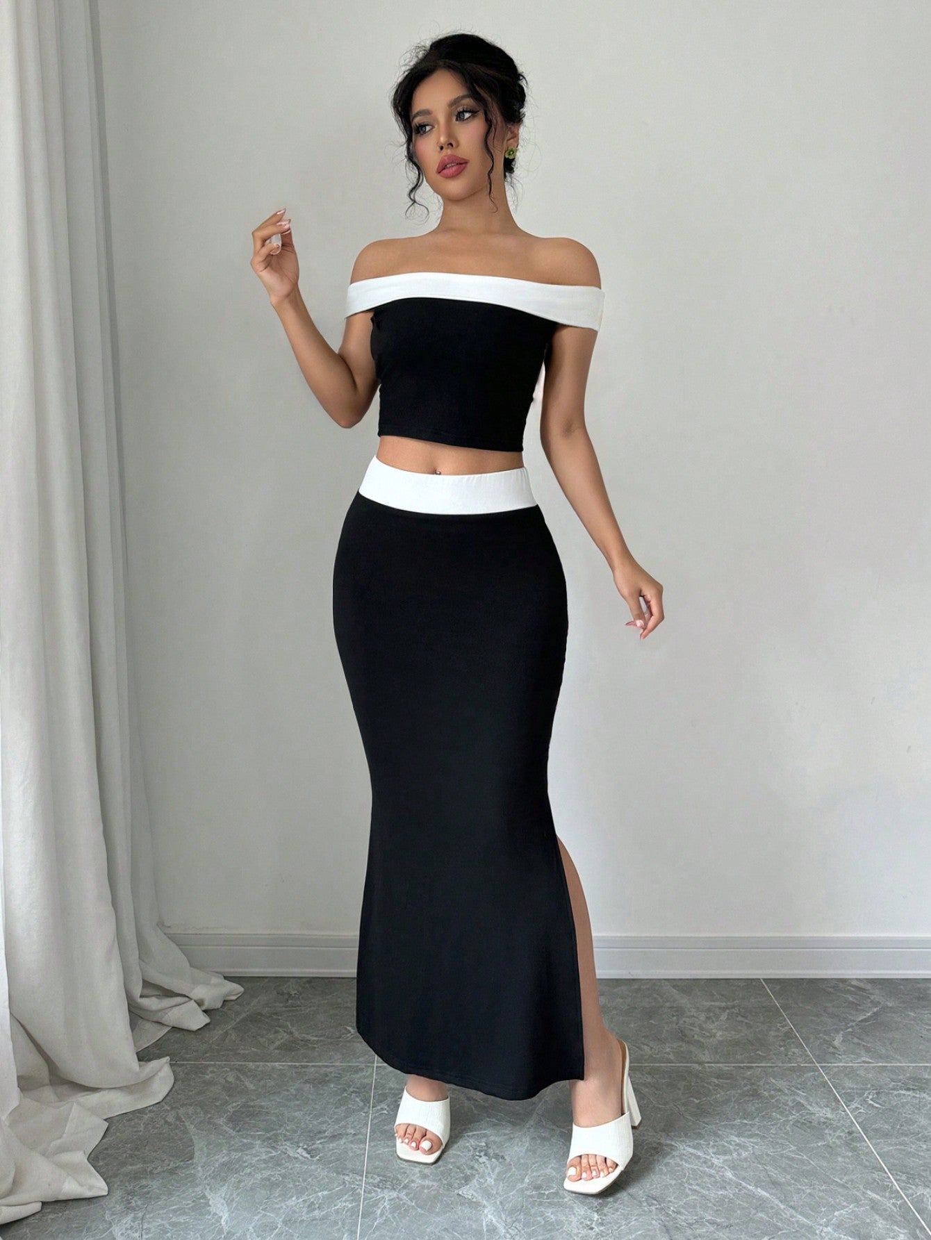 2pcs/Set Black And White Contrast Color Knit Elastic Top And Skirt Set, Off - Shoulder Top + Mini Skirt - Negative Apparel