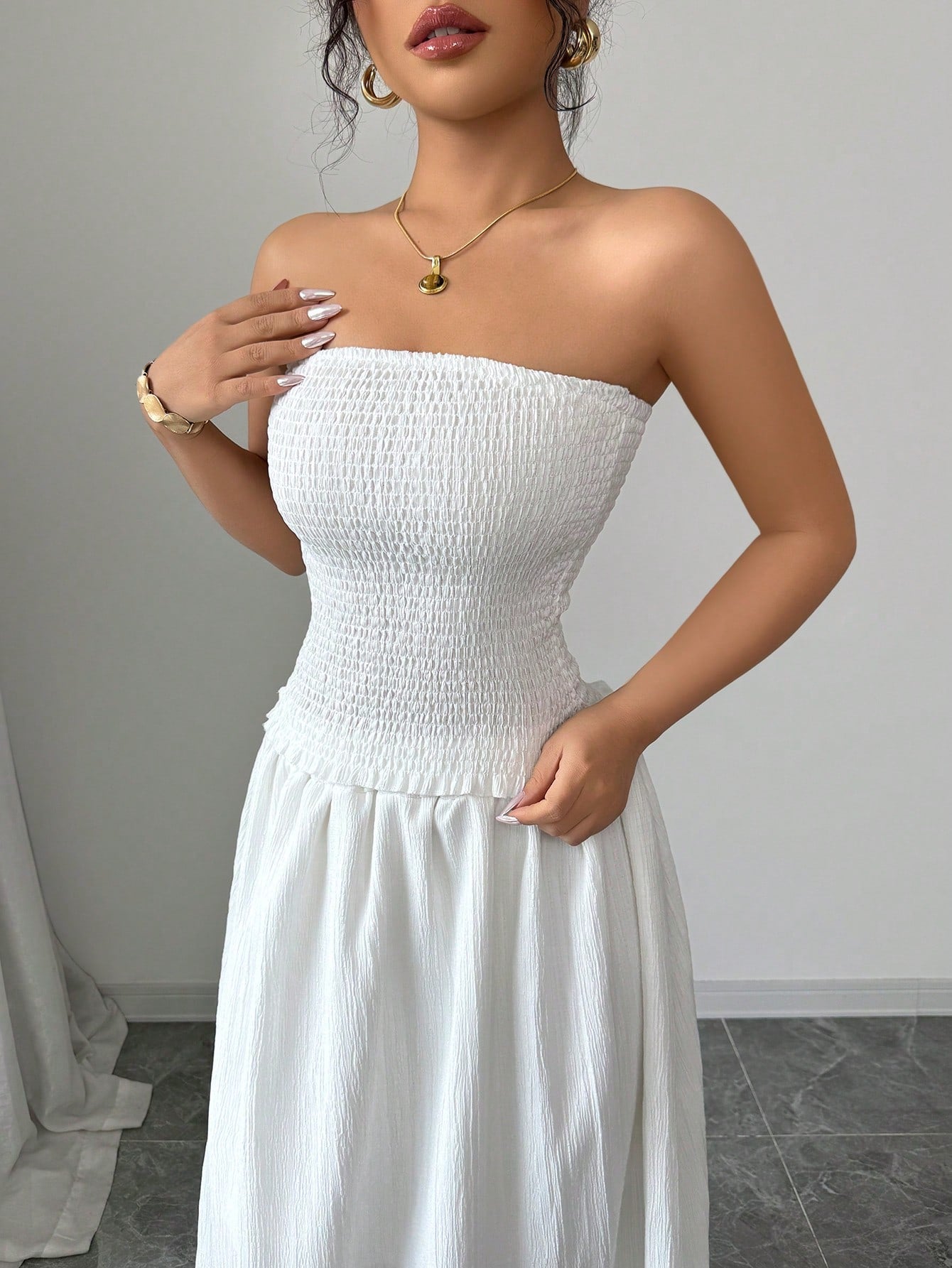 2pcs/Set Women Sleeveless Crop Top And Mid - Length Skirt, White - Negative Apparel