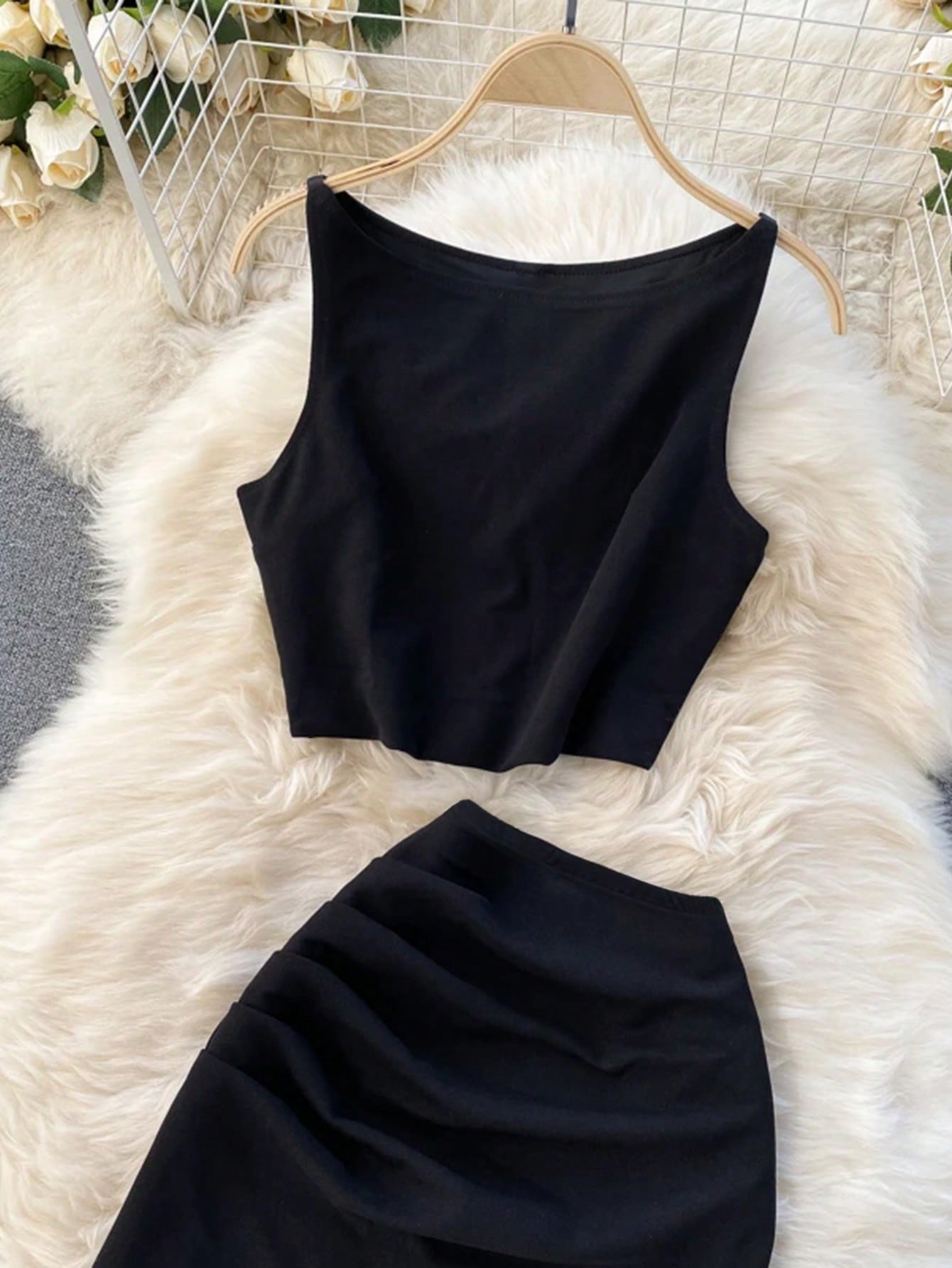 2pcs/Set Women Sleeveless Tank Top And Pleated Skirt - Negative Apparel