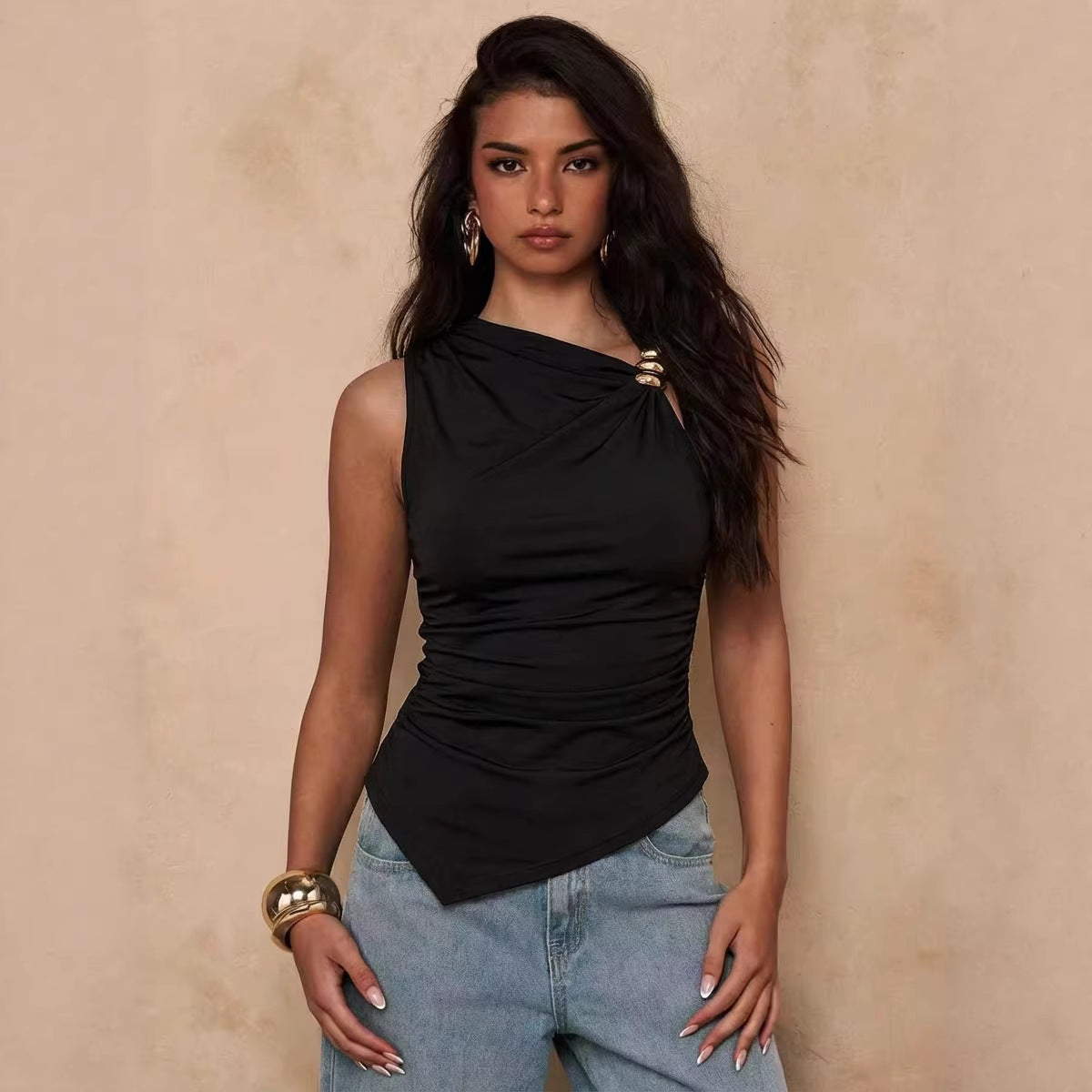 Metal Buckle Pleated Sleeveless Top