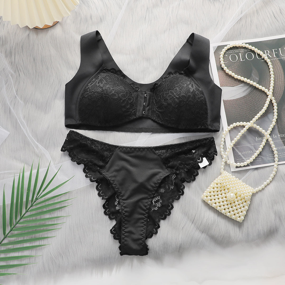The Noir Lift | Women's Lace Front-Closure Push-Up Bra