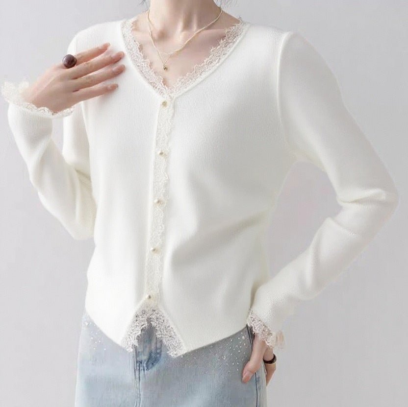 Andy velvet new lace splicing V - neck sweater knitted sweater pearl buckle age - reducing design women's foreign style top - Negative Apparel