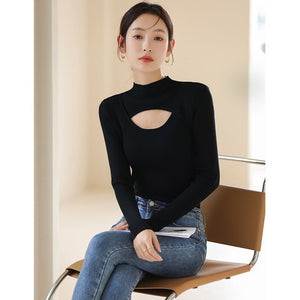 Bottom shirt women's 2022 autumn and winter new design sense medium collar inside with foreign style semi - turtleneck knitted sweater upper and outer dressing - Negative Apparel