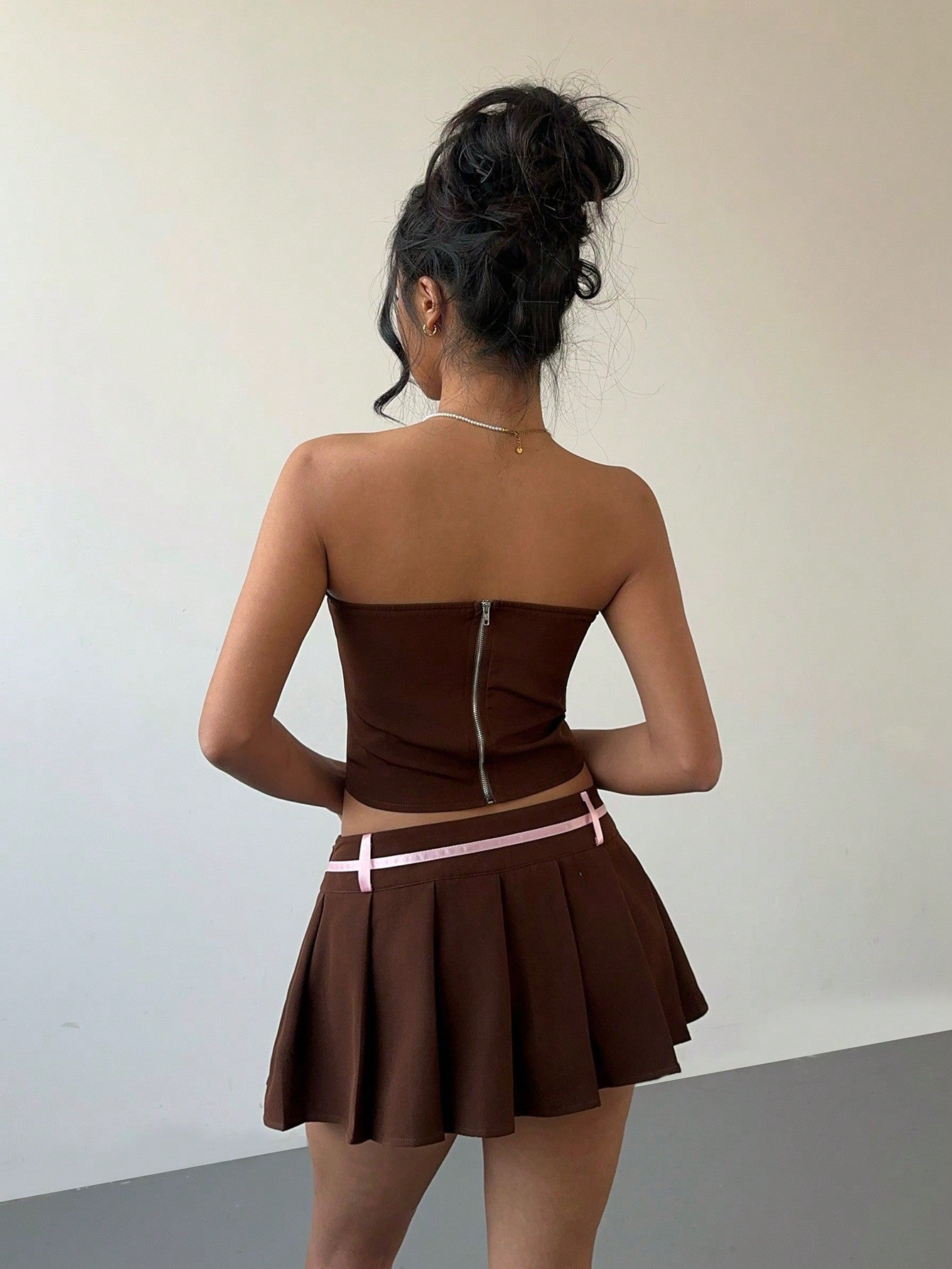 Bow Decor Tube Top And Pleated Skirt 2 Piece Set For Women - Negative Apparel