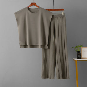 Casual suit women's summer new solid color sleeveless vest knitted sweater wide - leg pants large size ice silk suit - Negative Apparel