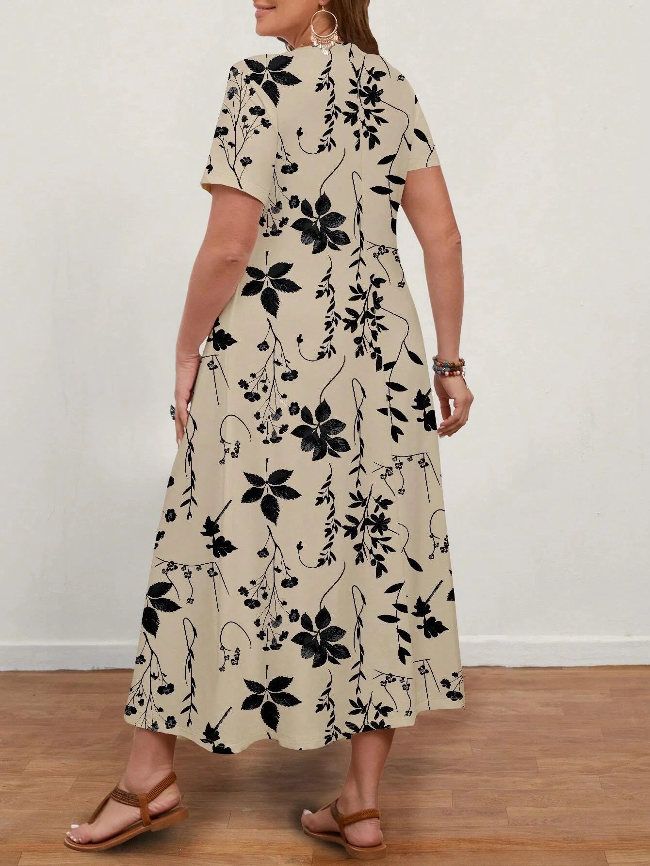 EMERY ROSE Plus Size Women's Casual Solid Color Silhouette Floral Pattern V - Neck Short Sleeve Dress For Summer,Beach Dress Sundress,Holiday Outfits Boho Suitable For Going Out Chic Dress - Negative Apparel