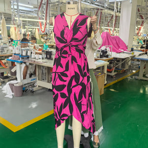 Long sleeveless midi skirt leaf print twist irregular dress - Negative Apparel