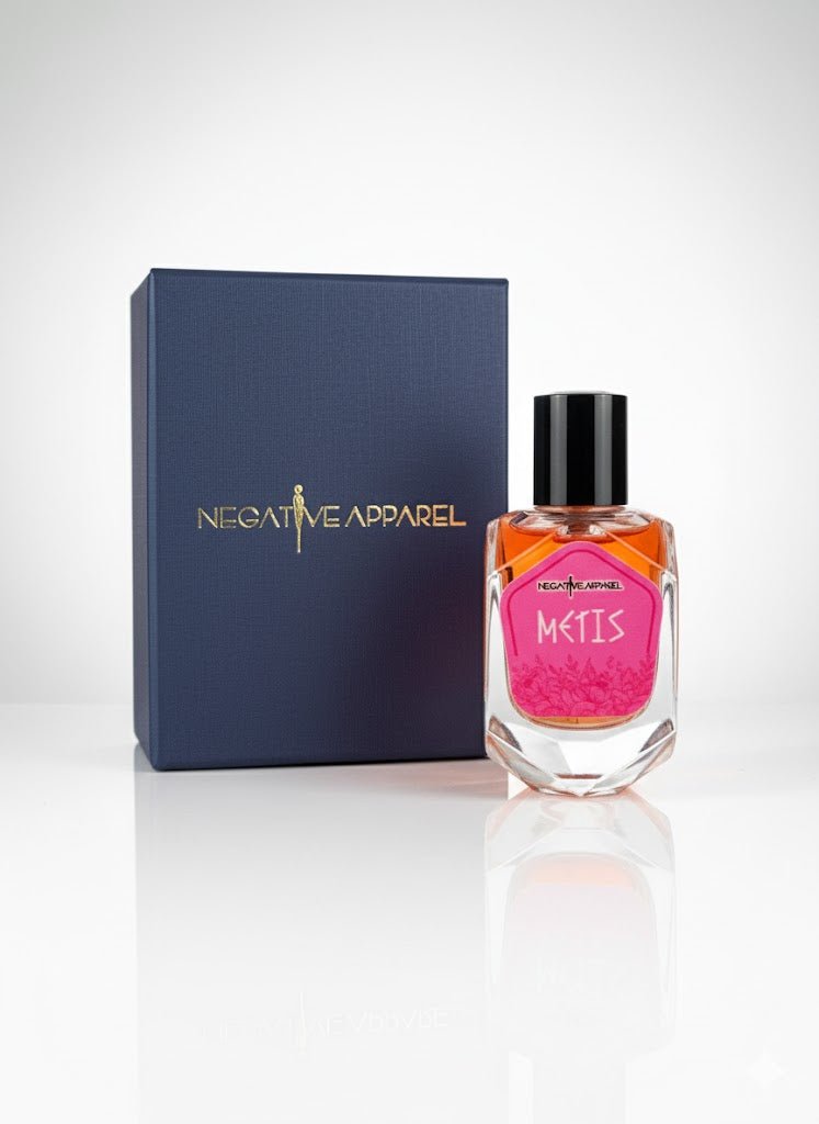 Metis - Goddess of Wisdom - Negative Apparel