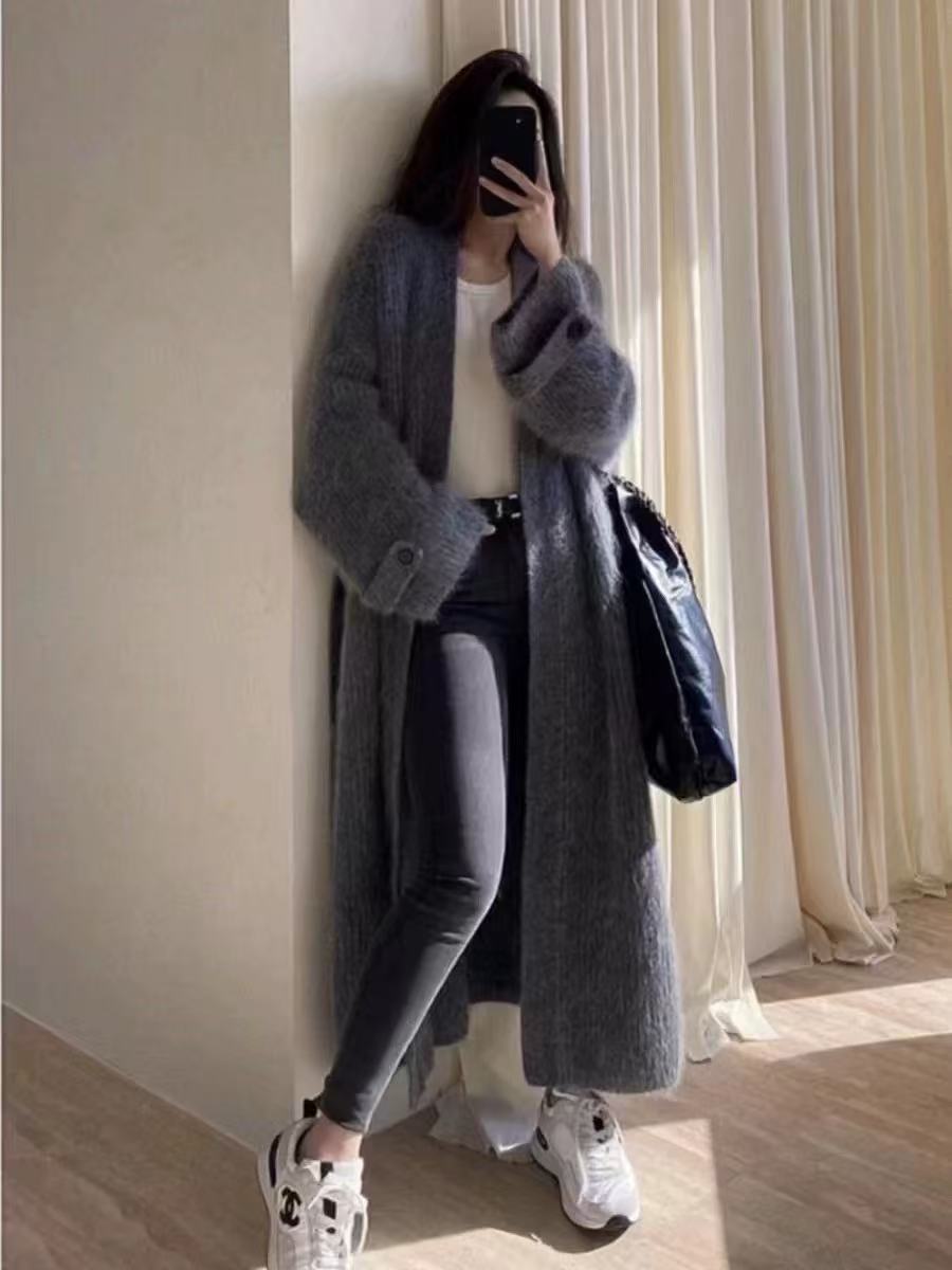 Mid - length knitted soft glutinous Korean style long sweater - Negative Apparel