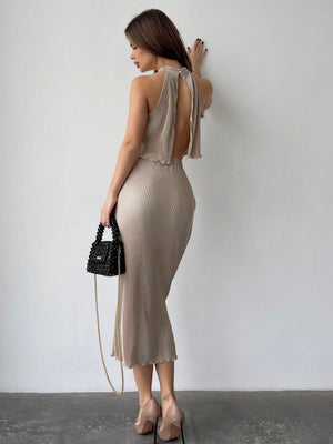 Privé Solid Pleated Fabric Stand Collar Vest + Khaki Mermaid Skirt Women's 2 Piece Set - Negative Apparel