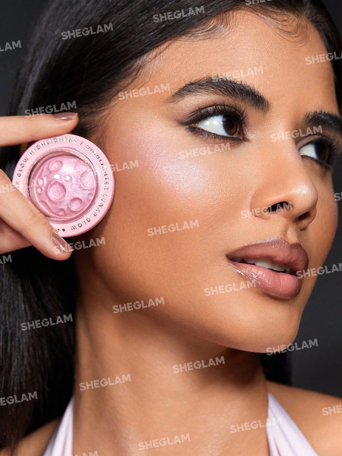 SHEGLAM Lunar Glow Highlighter-Heart Galaxy - Negative Apparel