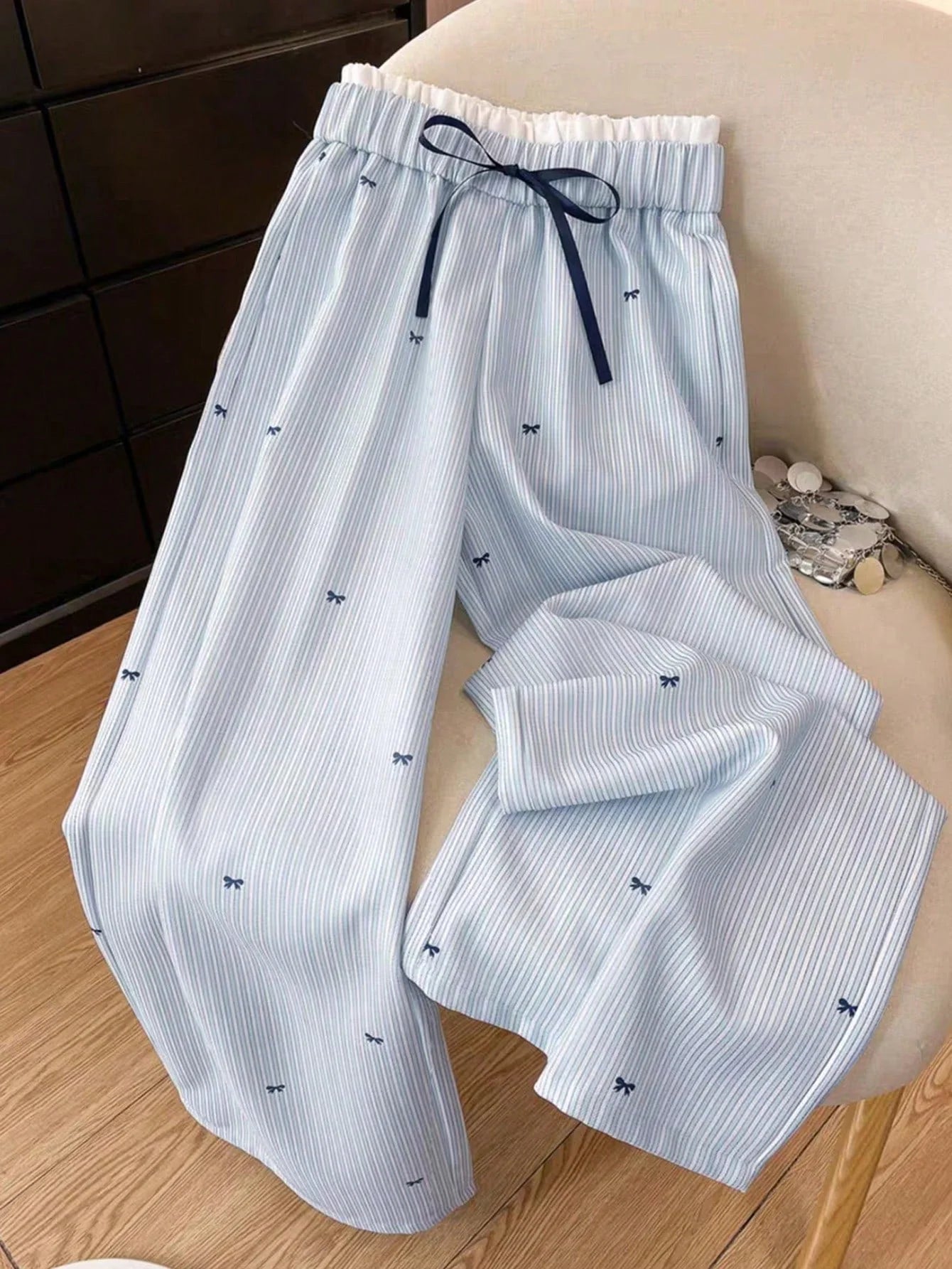 SHEIN Clasi Plus Size Women Casual Bow & Striped Print Color Blocking Loose Paper Bag Waist Wide Leg Pants - Negative Apparel