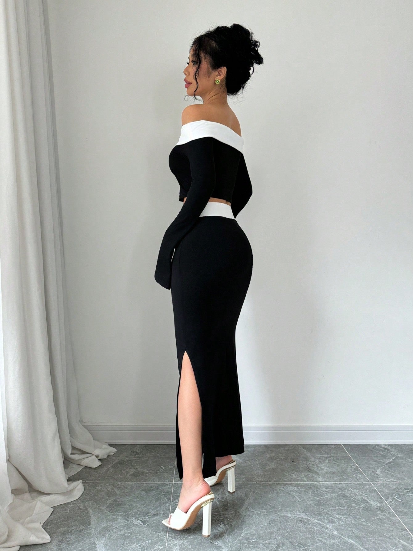 Spring/Summer Elegant Color Block Off Shoulder Cropped T-Shirt + Side Slit Fish Tail Skirt Outfit Set - Negative Apparel