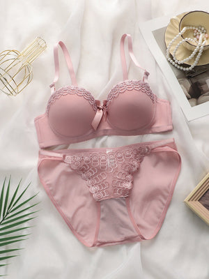 The Butterfly Whisper | Embroidered Floral Lingerie Set with Underwire - Negative Apparel