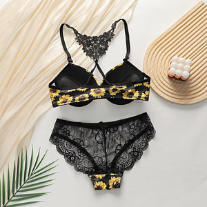 The Daisy Snatched | Front - Closure Push - Up Embroidery Set - Negative Apparel