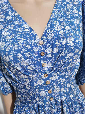 V - neck lantern sleeve waist dress for seaside vacation Bohemian beach dress - Negative Apparel