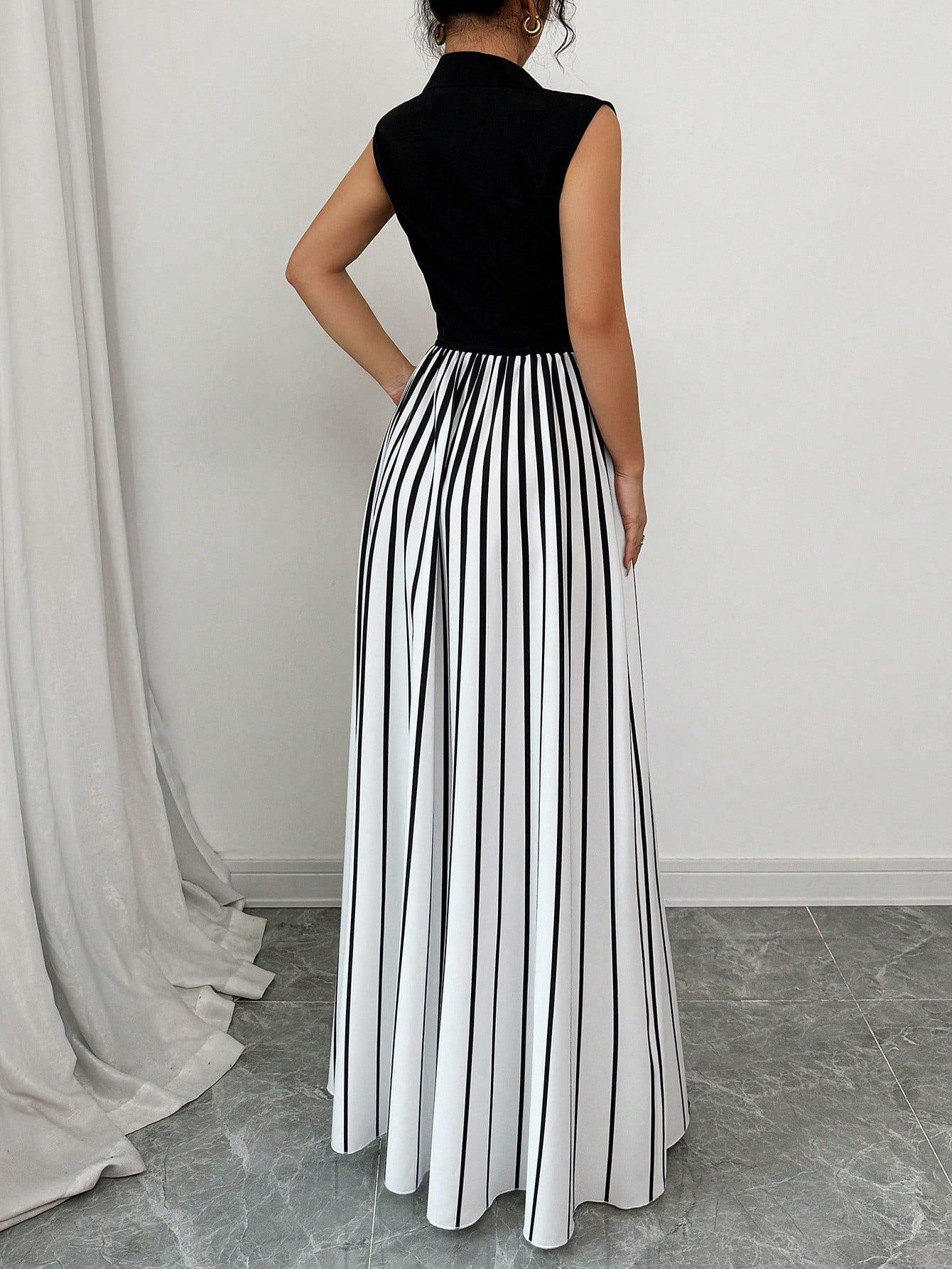 Women Solid Color Halter Neck Sleeveless Woven Top And Pleated Chiffon Skirt Set - Negative Apparel