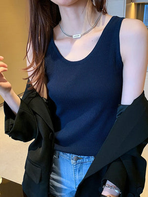 Women’s Bingshuang Silk Y - Shaped Slim - Fit Top – Lightweight Korean Casual Style - Negative Apparel