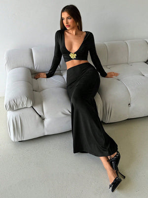 Women's Elegant Sexy Black Deep V Fitted Metallic Flower Long Sleeve Tops And Ultra Low Waist Fitted Extra Long Mermaid Skirt 2 Piece Set - Negative Apparel