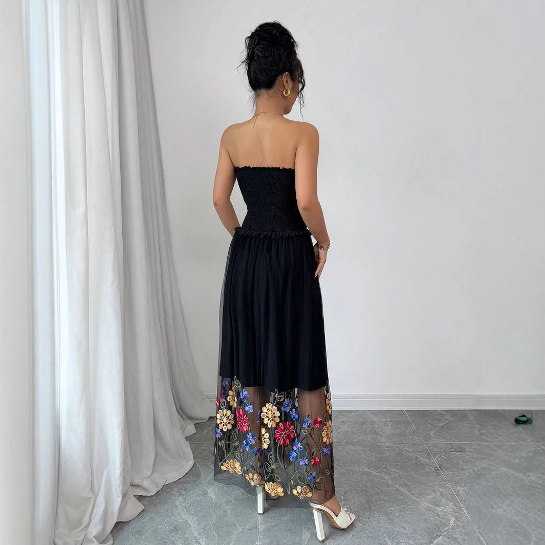 Women's sexy flower embroidered tube top dress, casual and simple - Negative Apparel