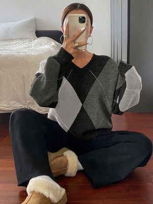 Women’s V - Neck Rhombus Color - Block Sweater – Mori Wind Loose Pullover | Autumn 2025 Sweet & Fresh Knitwear - Negative Apparel