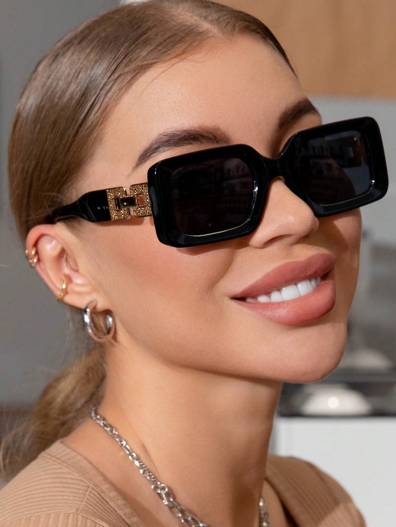 1pc Plastic Square Shaped Fashionable Unisex Sunglasses - Negative Apparel