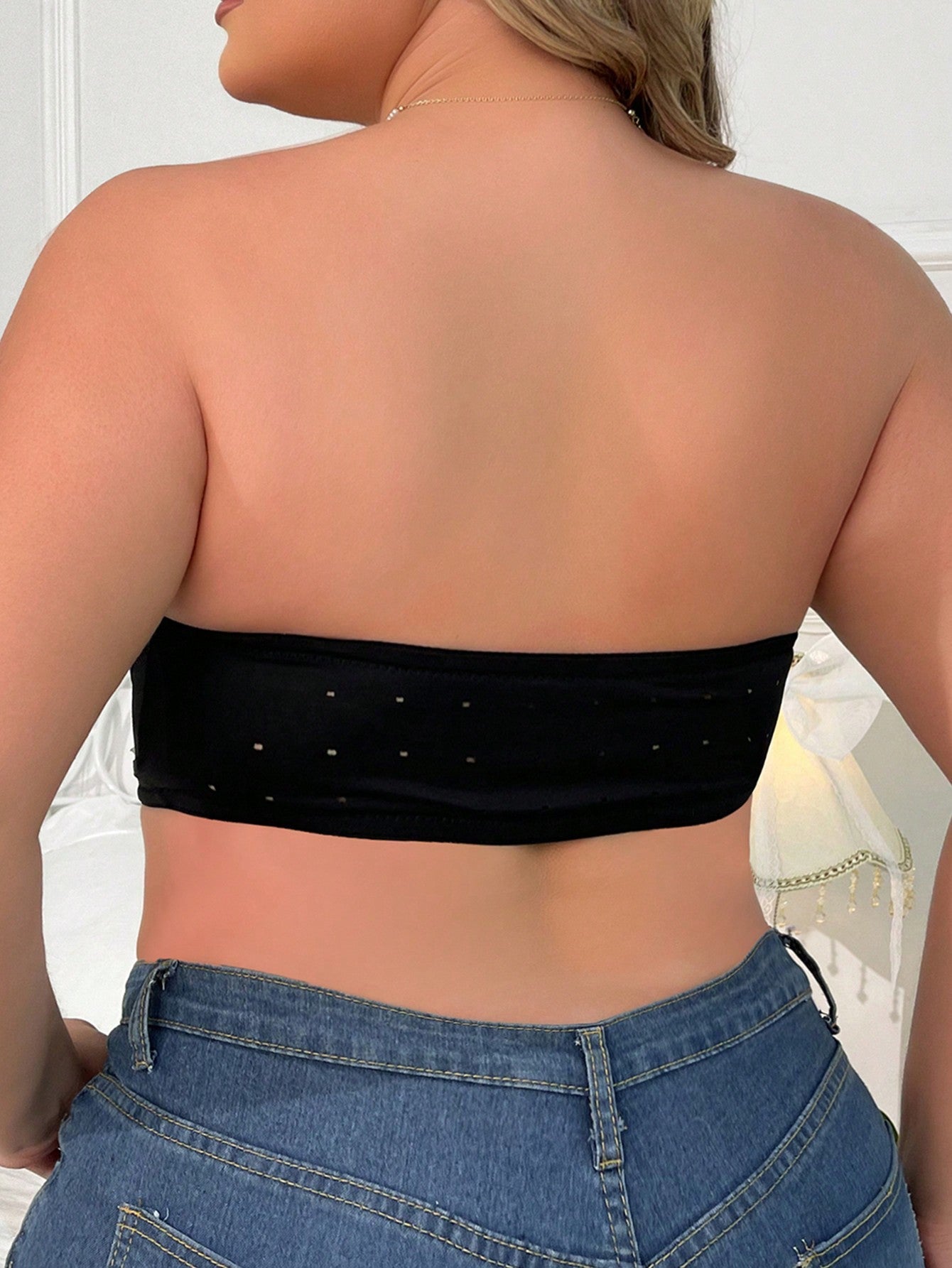 Plus Solid Buckle Detail Tube Bra - Negative Apparel