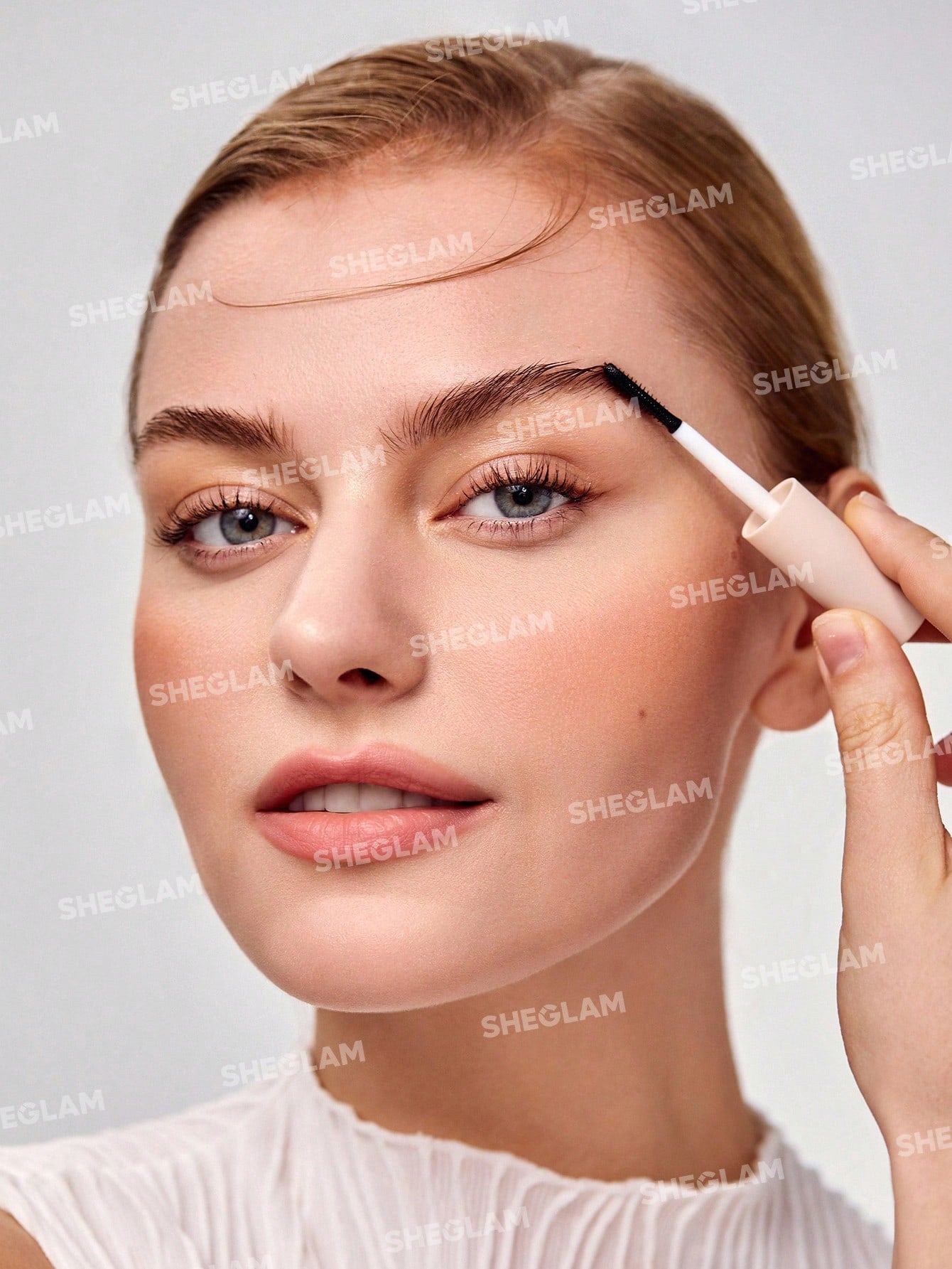 SHEGLAM Set Me Up Brow Gel - Negative Apparel