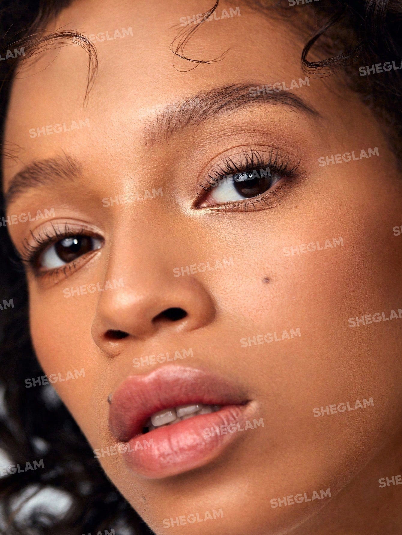 SHEGLAM Set Me Up Brow Gel - Negative Apparel