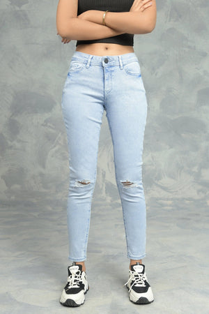 Slim Fit Ripped Jeans - Negative Apparel