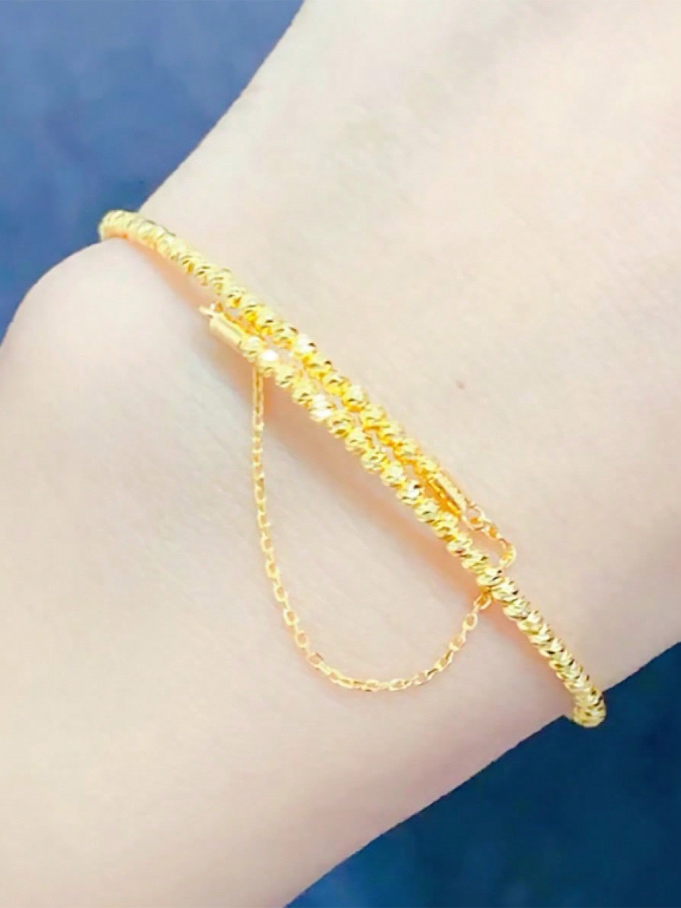 1pc Gold - Color Crumb Single Circle Memory Wire Bracelet - Negative Apparel