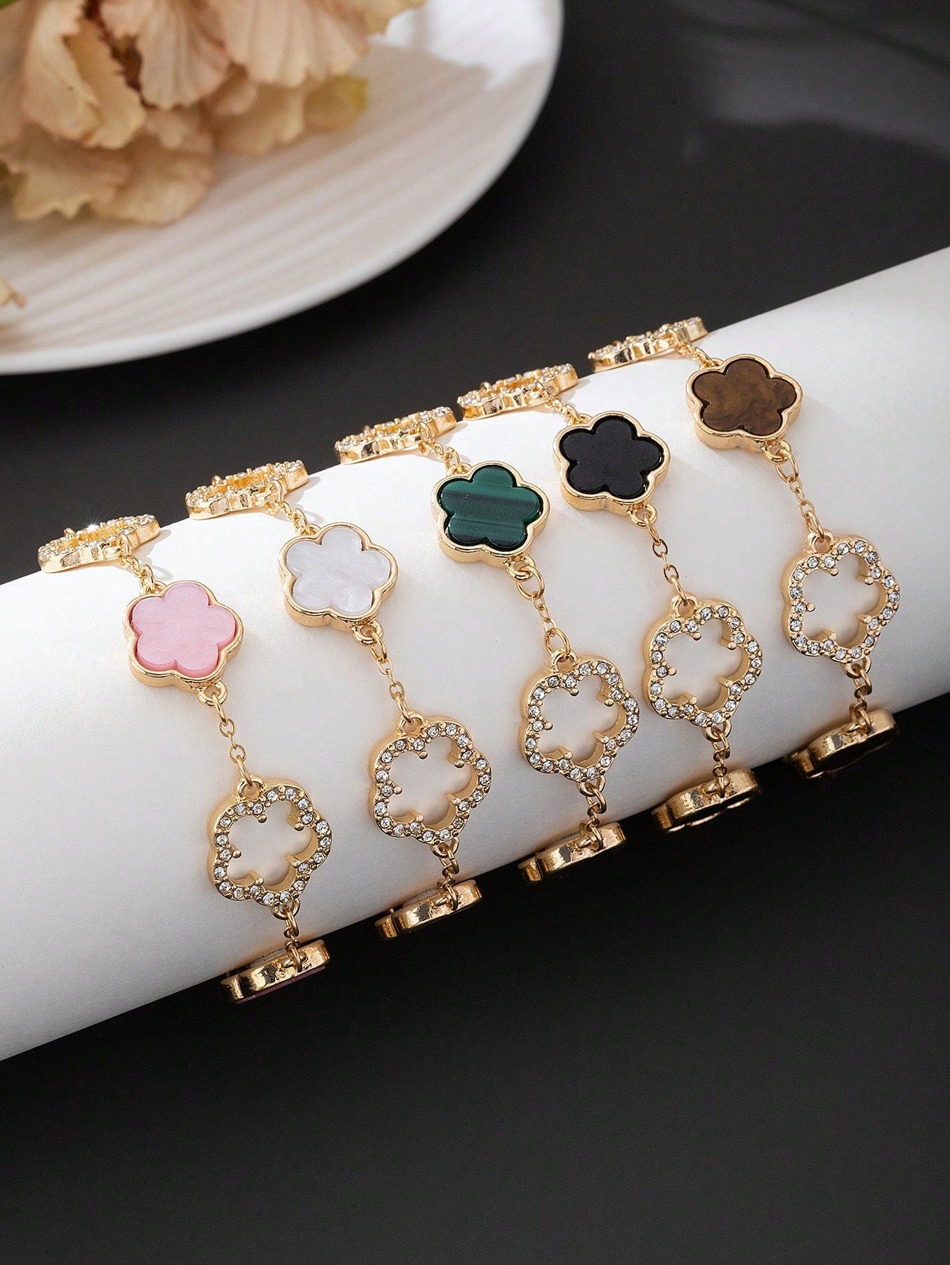 1pc Luxury Elegant Rhinestone Hollow Clover & Flower Charm Bracelet FD - Negative Apparel