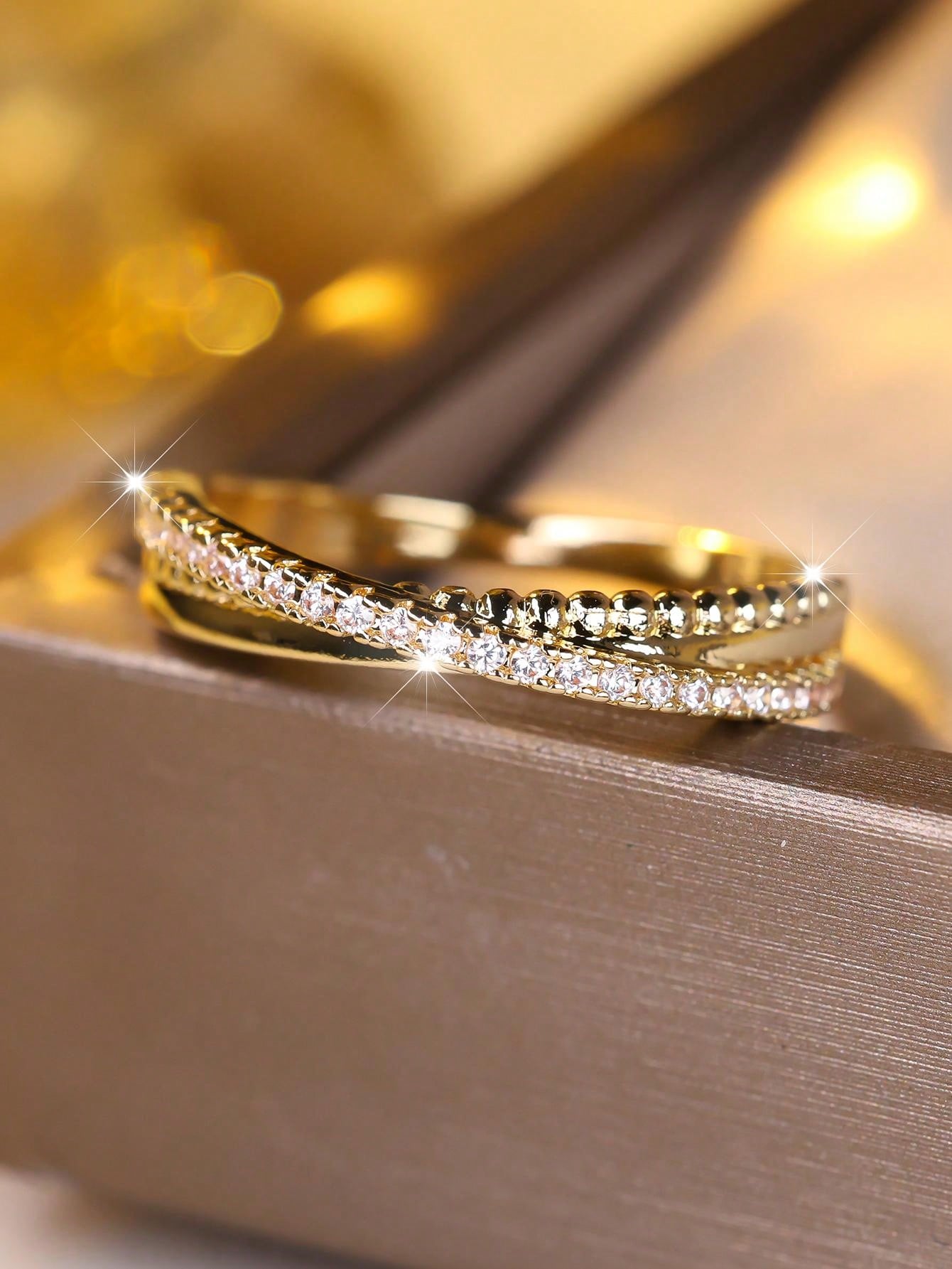 I color engagement ring online