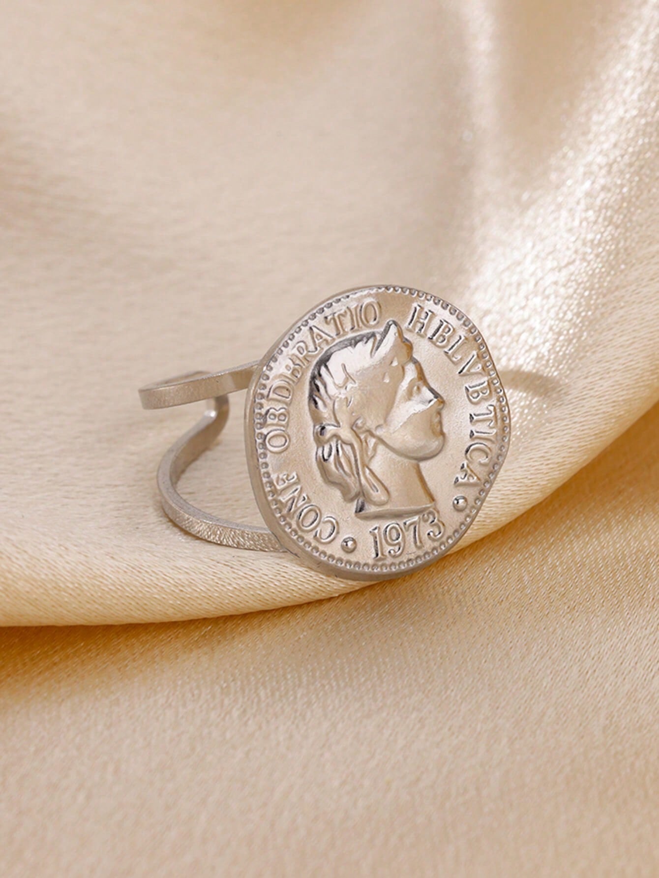 1Pc Vintage Ancient Greek Arethusa Goddess Coin Ring - Negative Apparel