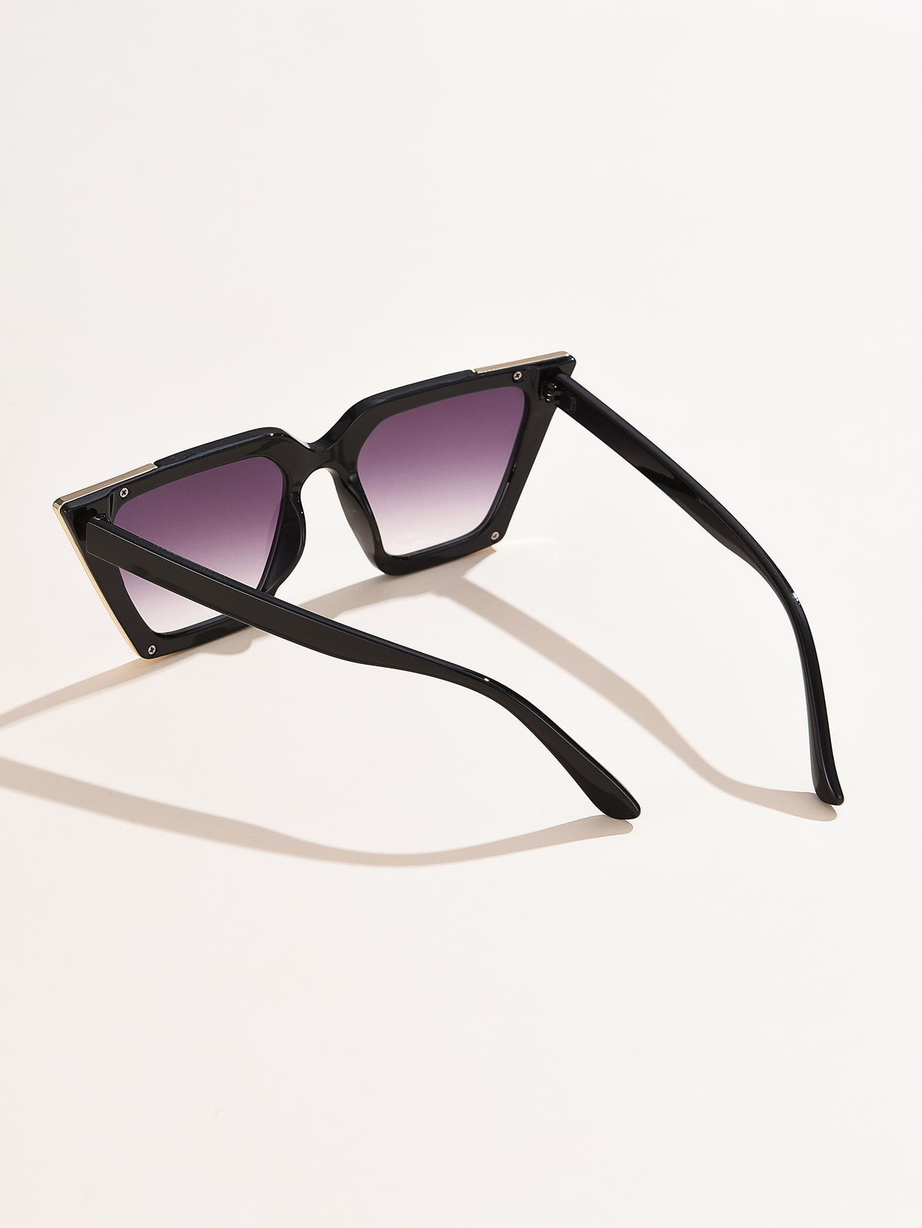 1pc Women's Fashion Cat Eye Sunglasses - Negative Apparel