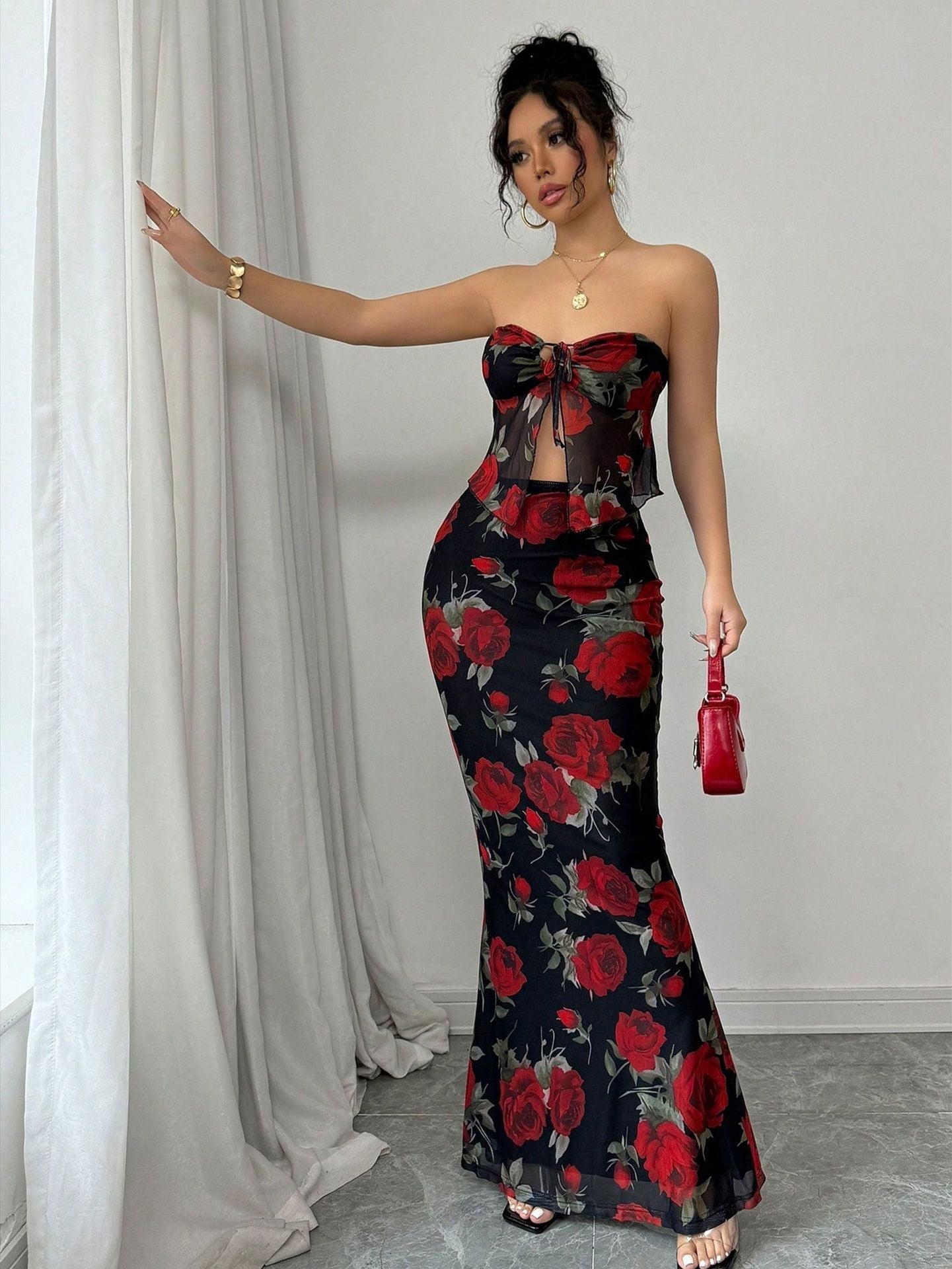 2025 Sexy Red Rose Tube Top Mermaid Dress with Floral Details - Negative Apparel