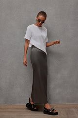 2025 Spring and Summer New Simulation Silk Skirt Fishtail Satin Hip Skirt - Negative Apparel