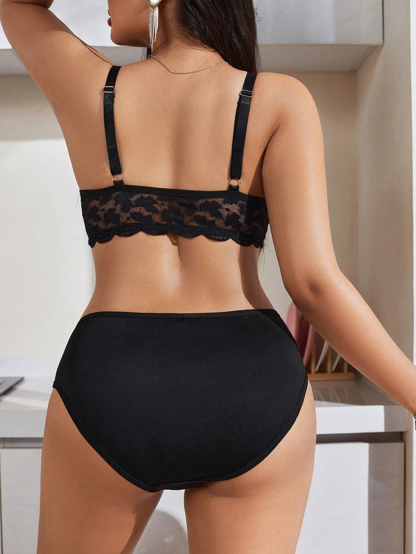 2pcs Plus Size Lace Front Closure Bra & Panty Underwear Set - Negative Apparel