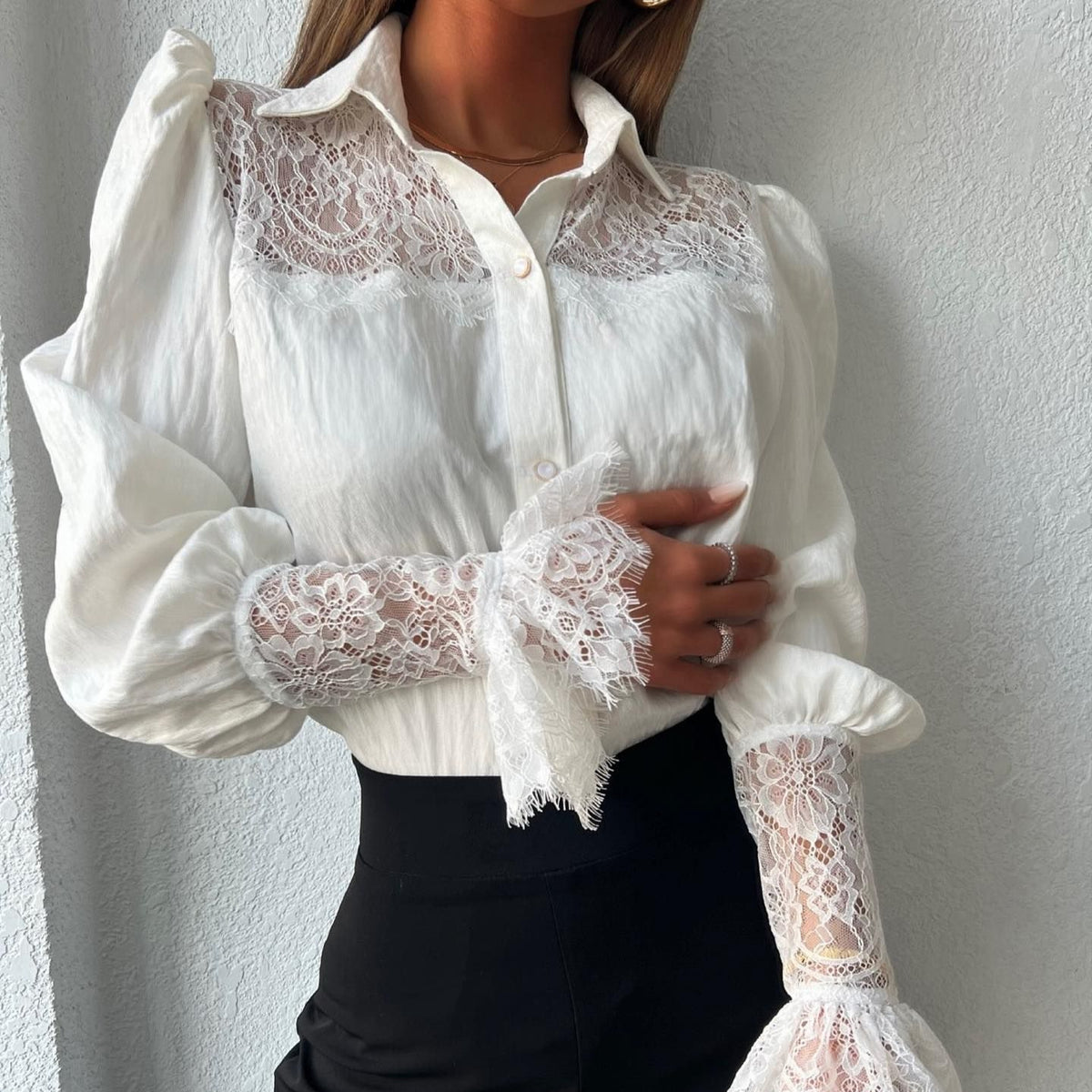 Lace Panel Puff Sleeve Shirt