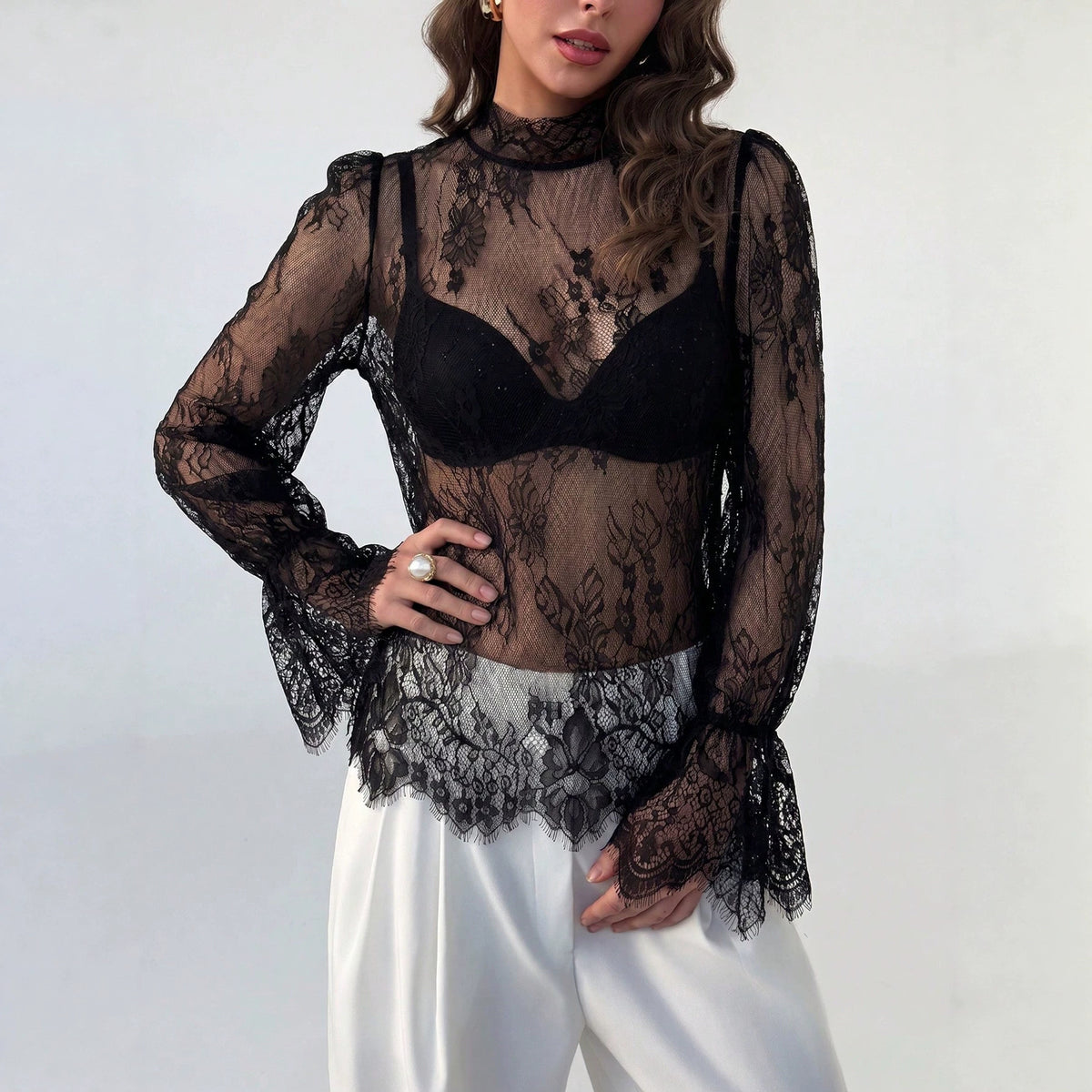 Floral Lace Flare Sleeve Top