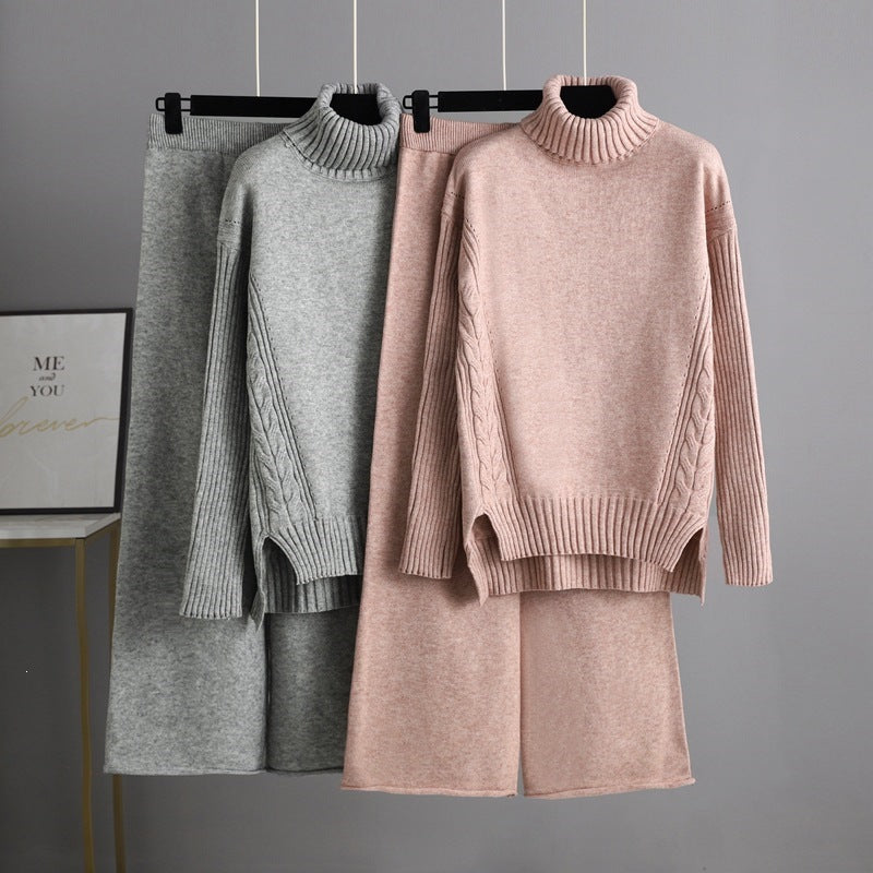 Relaxed Turtleneck Knit Lounge Set