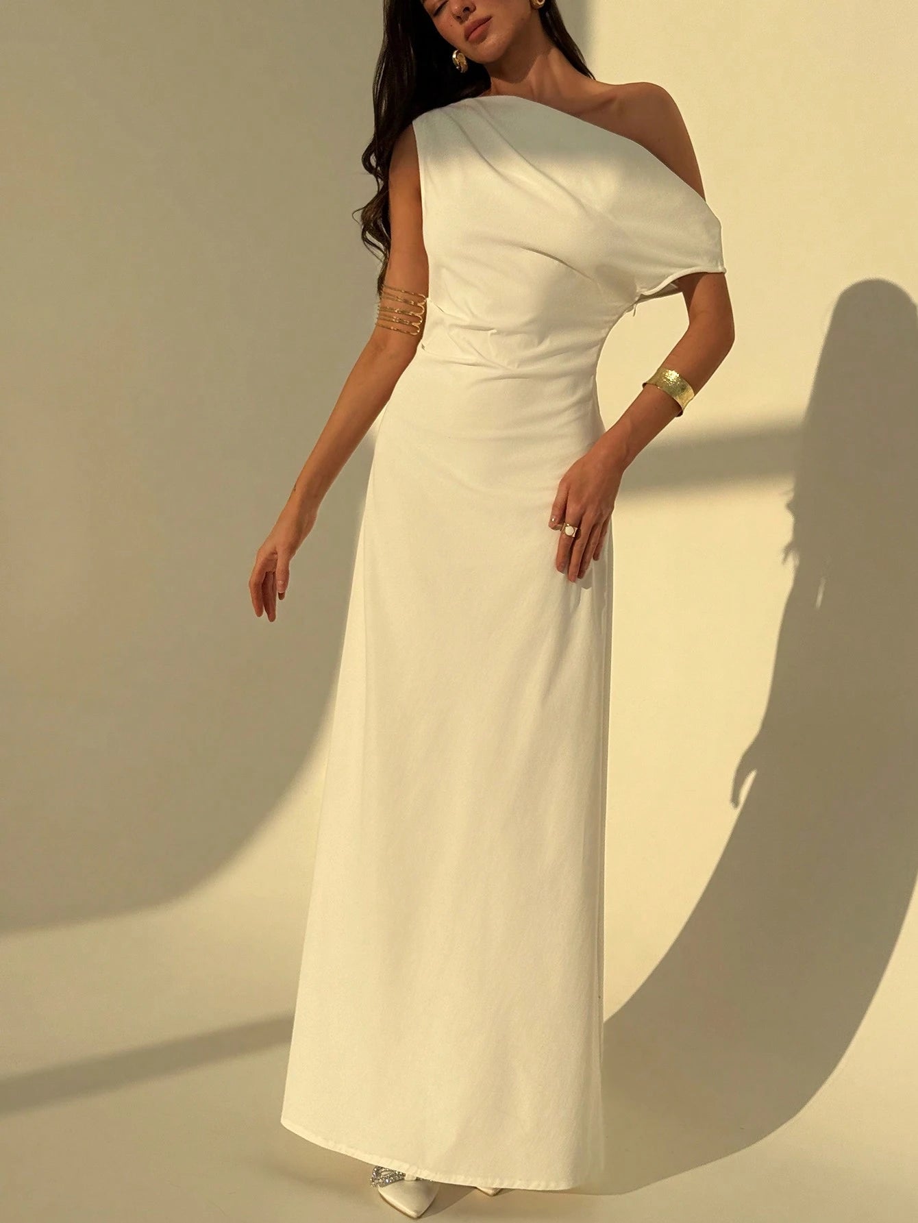 Aloruh Elegant Asymmetrical Shoulder Ruched Waist Cinched A - Line Dress, Simple Plain Commuting Dress FD - Negative Apparel