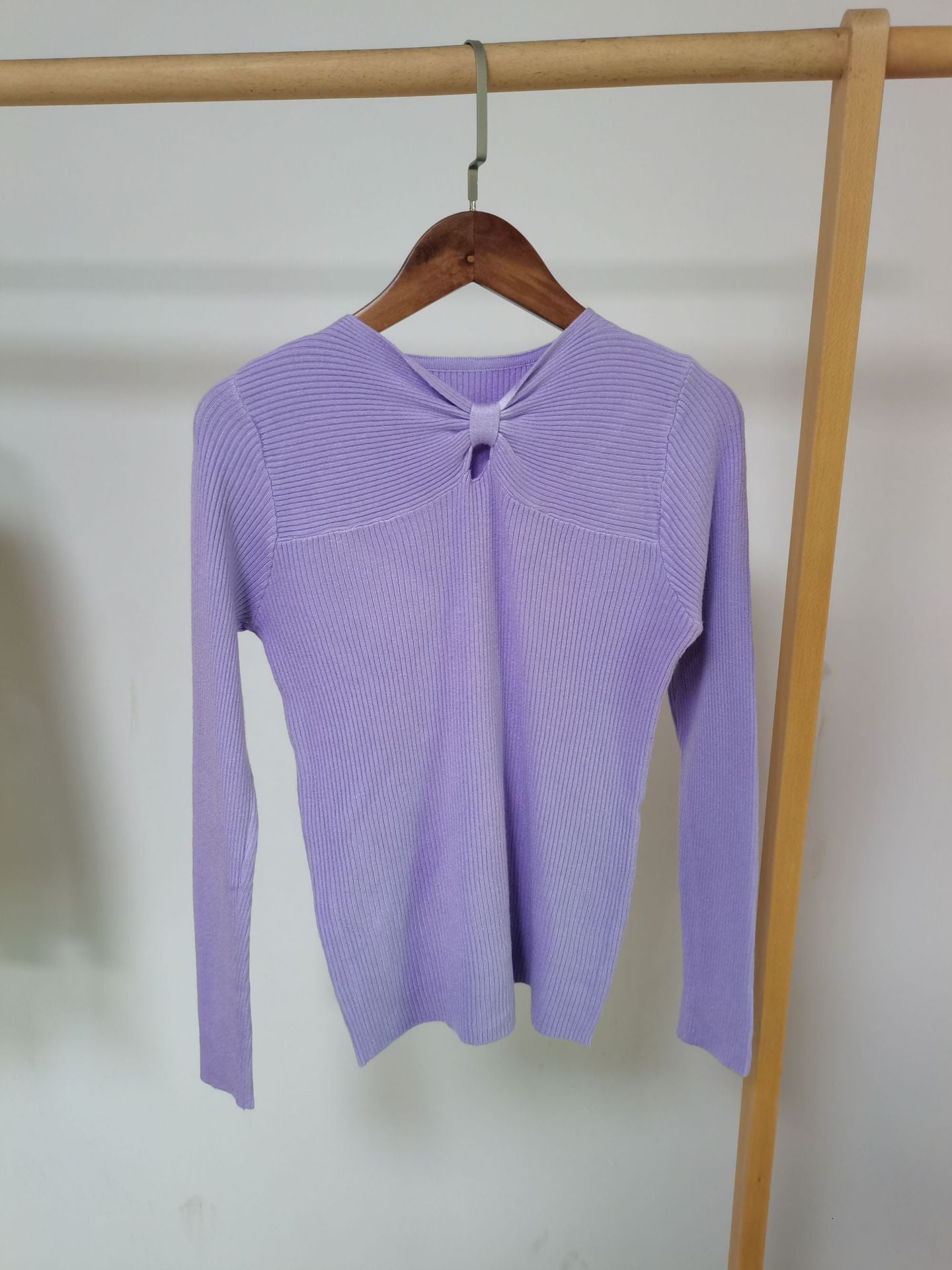 Autumn and winter new knitted sweater women's heart machine hollow bottoming shirt design sense with V - neck long - sleeved slim top - Negative Apparel