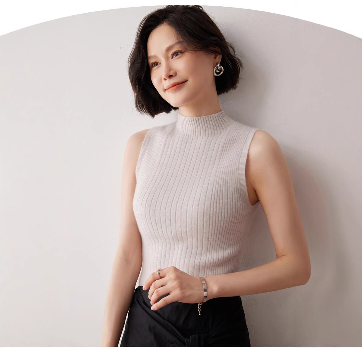 Design sense semi - turtleneck knitted vest women's suit with bottoming shirt temperament medium collar sleeveless vest spring and summer new - Negative Apparel