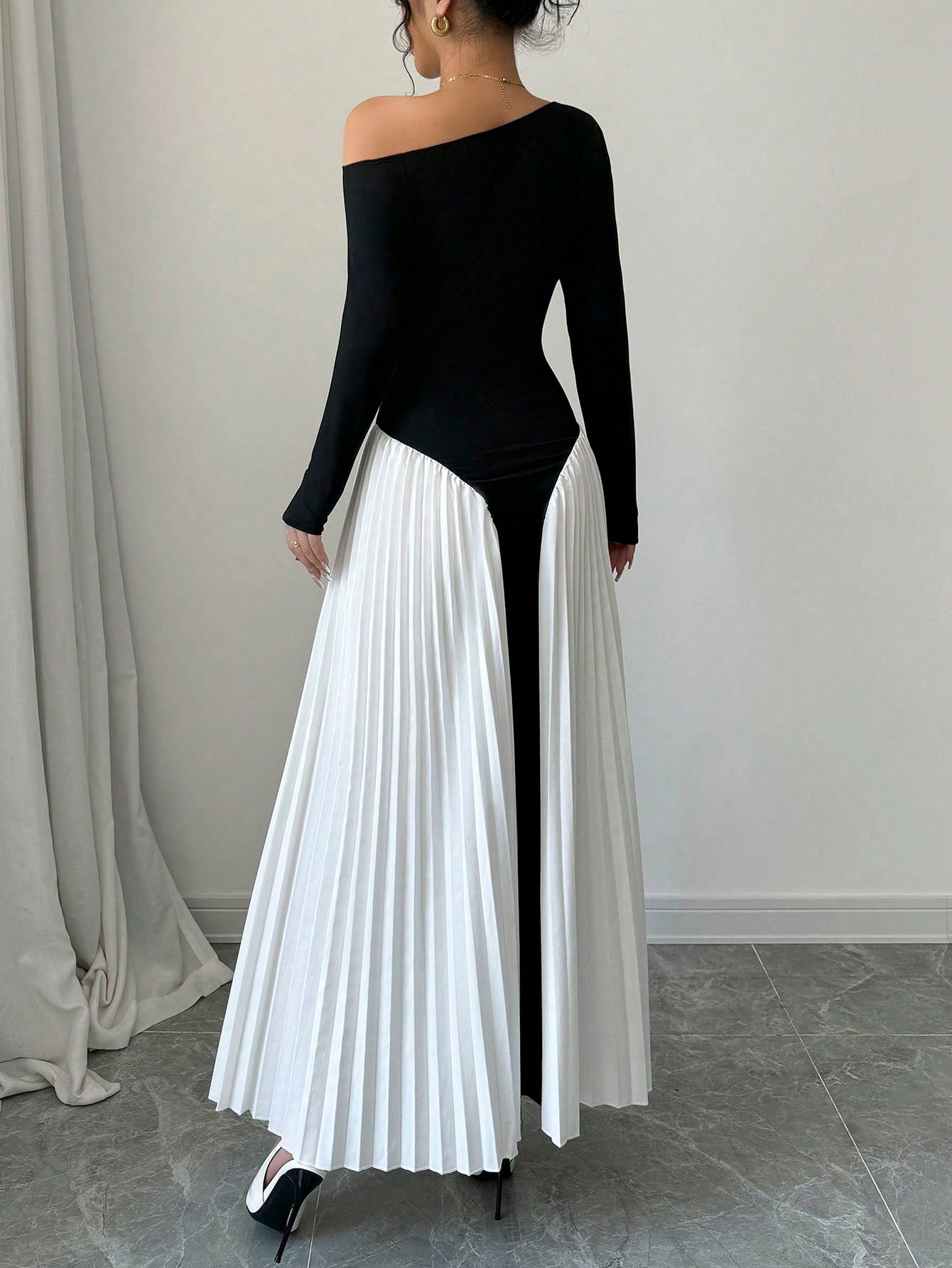 Elegant Asymmetric Pleated Puff Shoulder Women Dress Maxi Women Outfit - Negative Apparel