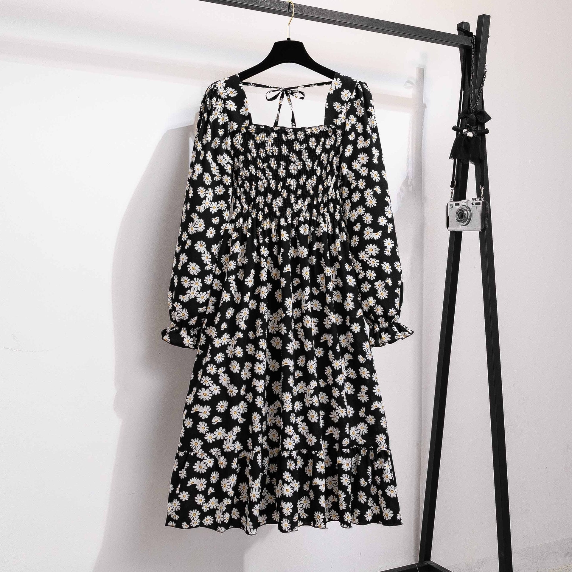 French horn - sleeved floral dress women's long - sleeved chiffon dress design sense niche coffee break skirt - Negative Apparel