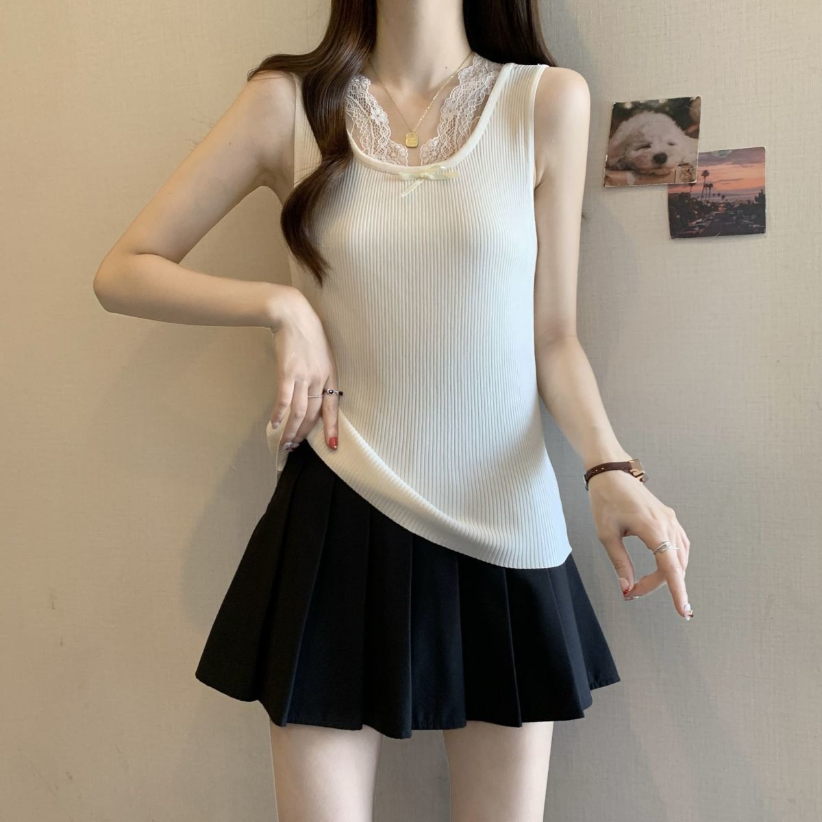 Korean gentle wind lace edge knitted vest women's summer new temperament tight and thin versatile outer bottoming top - Negative Apparel